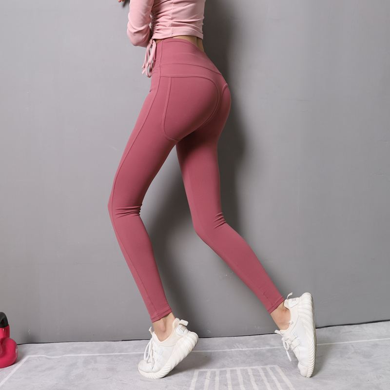 上外男生向女生杯中投牛磺酸泡腾片事件