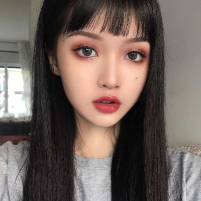 14岁女孩被多人殴打