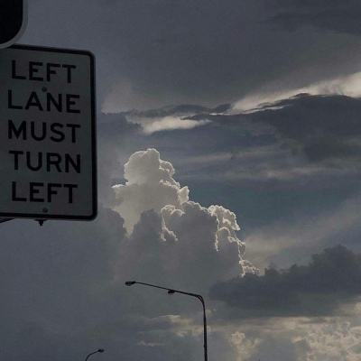 和讯投顾韩东峰：外部环境复杂，大盘明天考验3600点关口