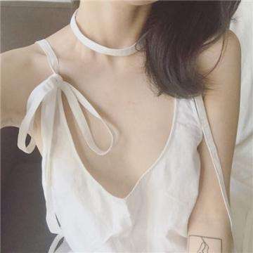 秀我中国丨长在4000米高寒地带的天山雪莲，巡护员翻山越岭为它“穿外衣”