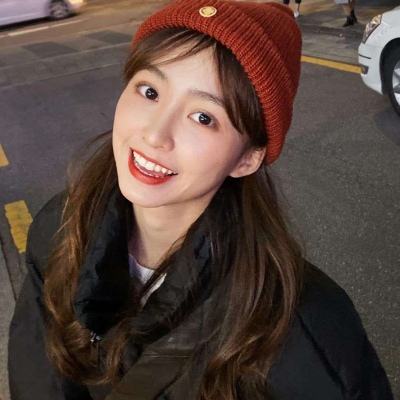 报告！嫦娥四号成功登月 玉兔二号开启月球探险