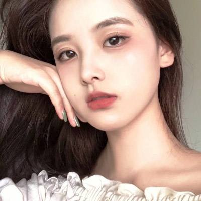 黄一鸣自曝花10万整容